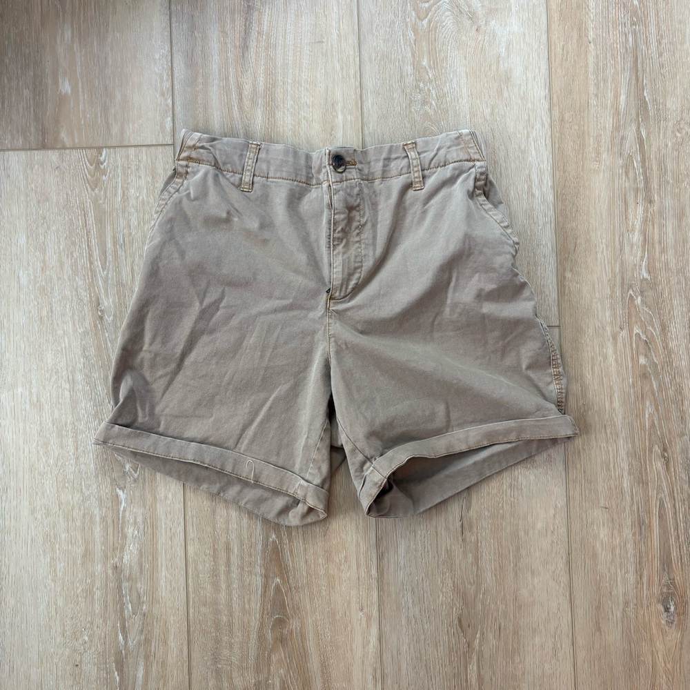 Women’s Medium Old Navy Chino Shorts